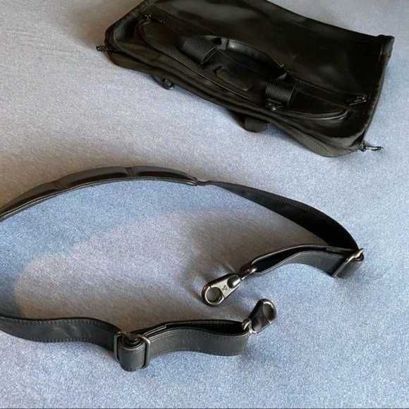 TUMI Ballistic Nylon Briefcase - Picture 9 of 9